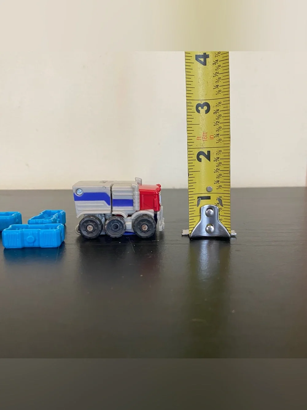 Tomy Hasbro Transformers Optimus Prime Bot Shots Autobot Launcher Blue Bricks